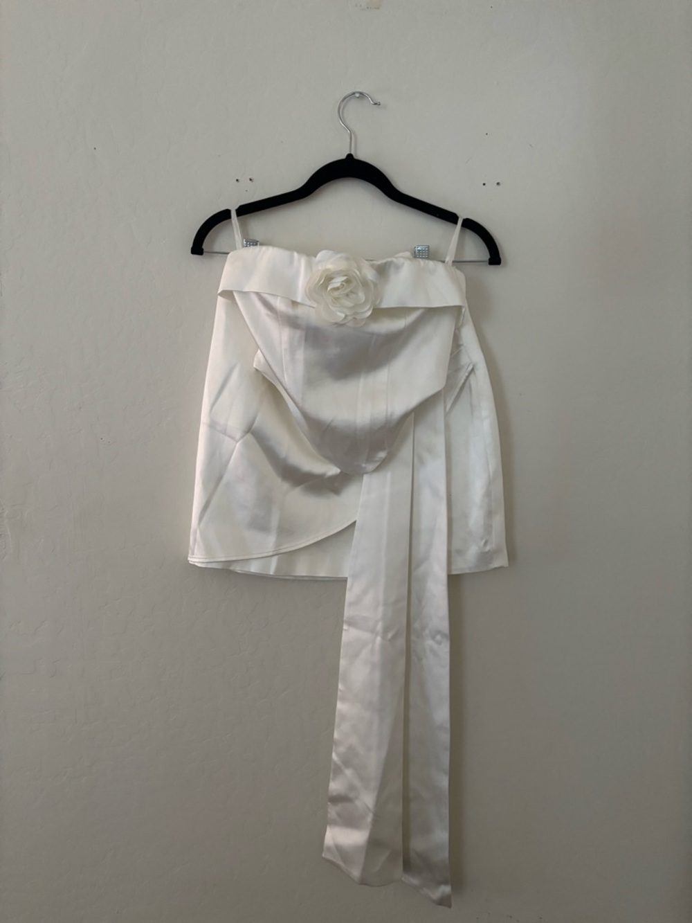Meshki White Satin Rosette Two Piece Set XXS Bridal Mini Skirt
